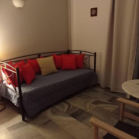Kantouni Guest House By The Sea باتسي المظهر الخارجي الصورة