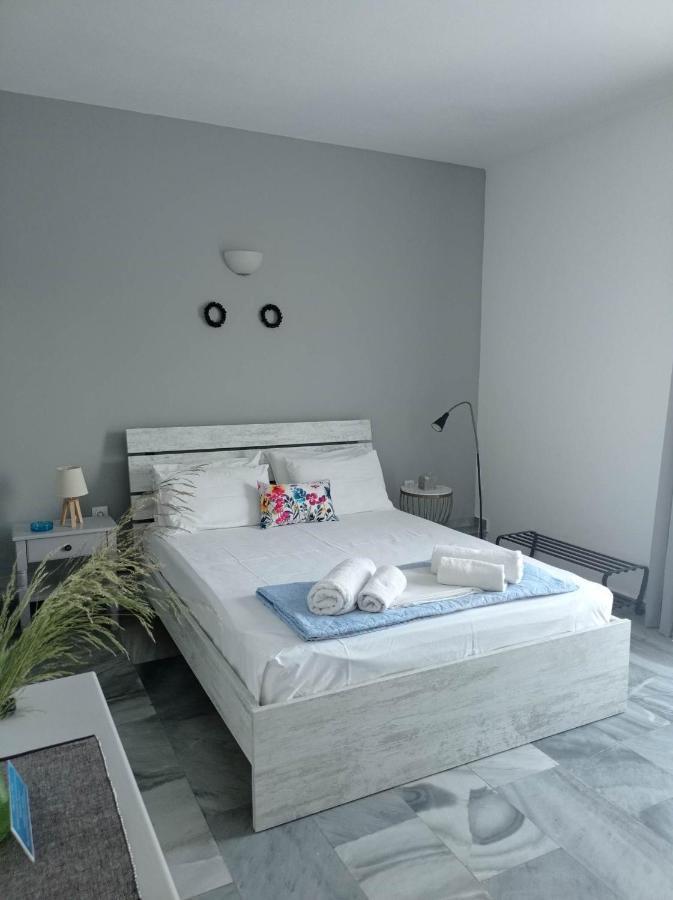 Kantouni Guest House By The Sea باتسي المظهر الخارجي الصورة