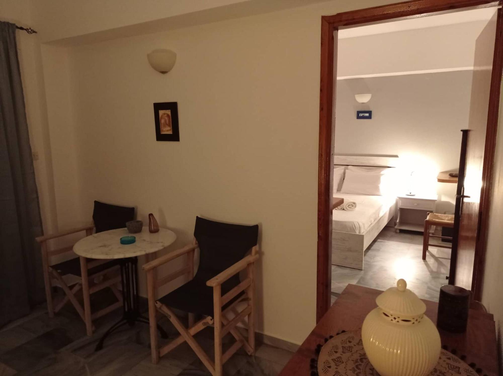 Kantouni Guest House By The Sea باتسي المظهر الخارجي الصورة
