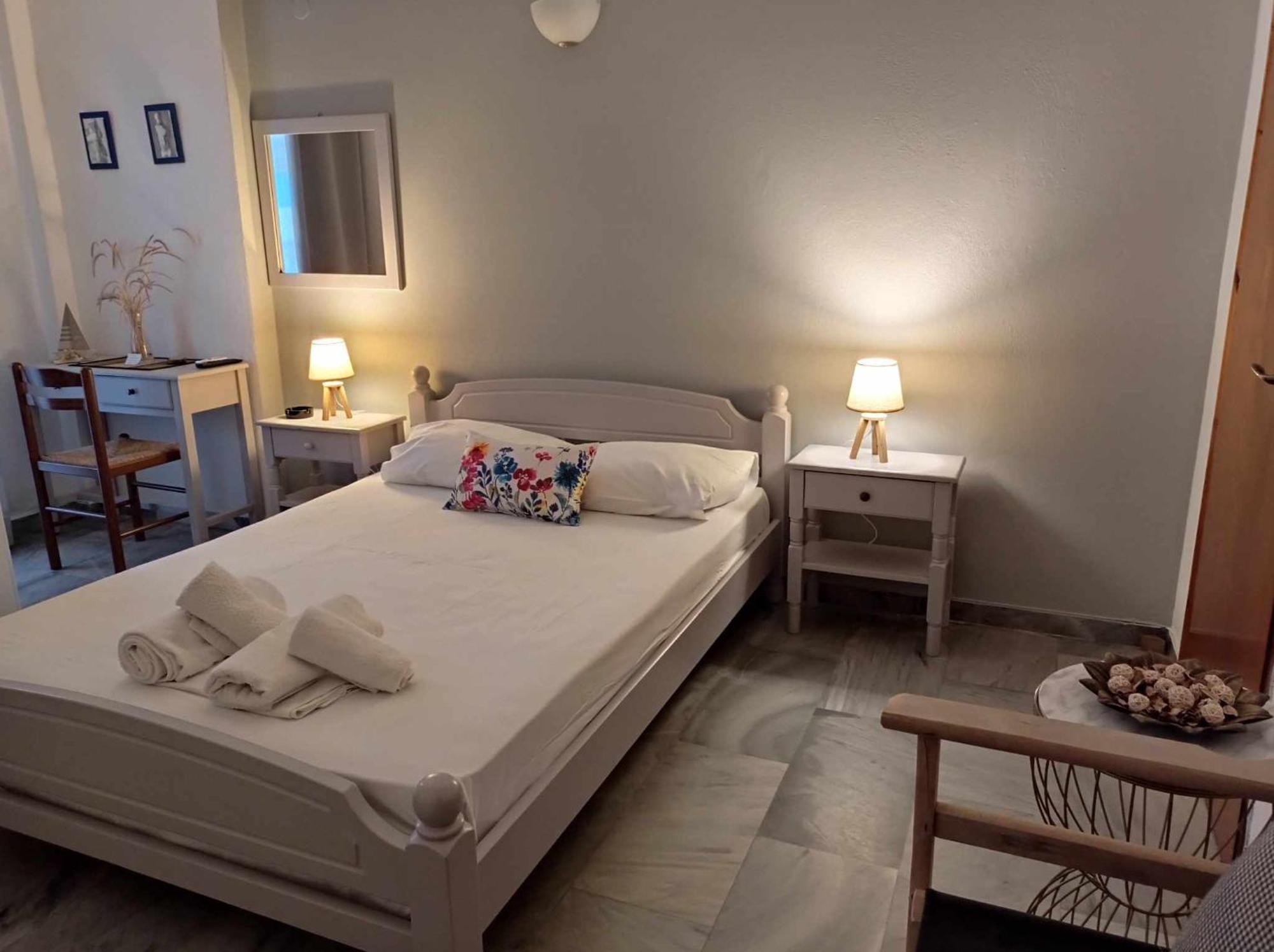 Kantouni Guest House By The Sea باتسي المظهر الخارجي الصورة
