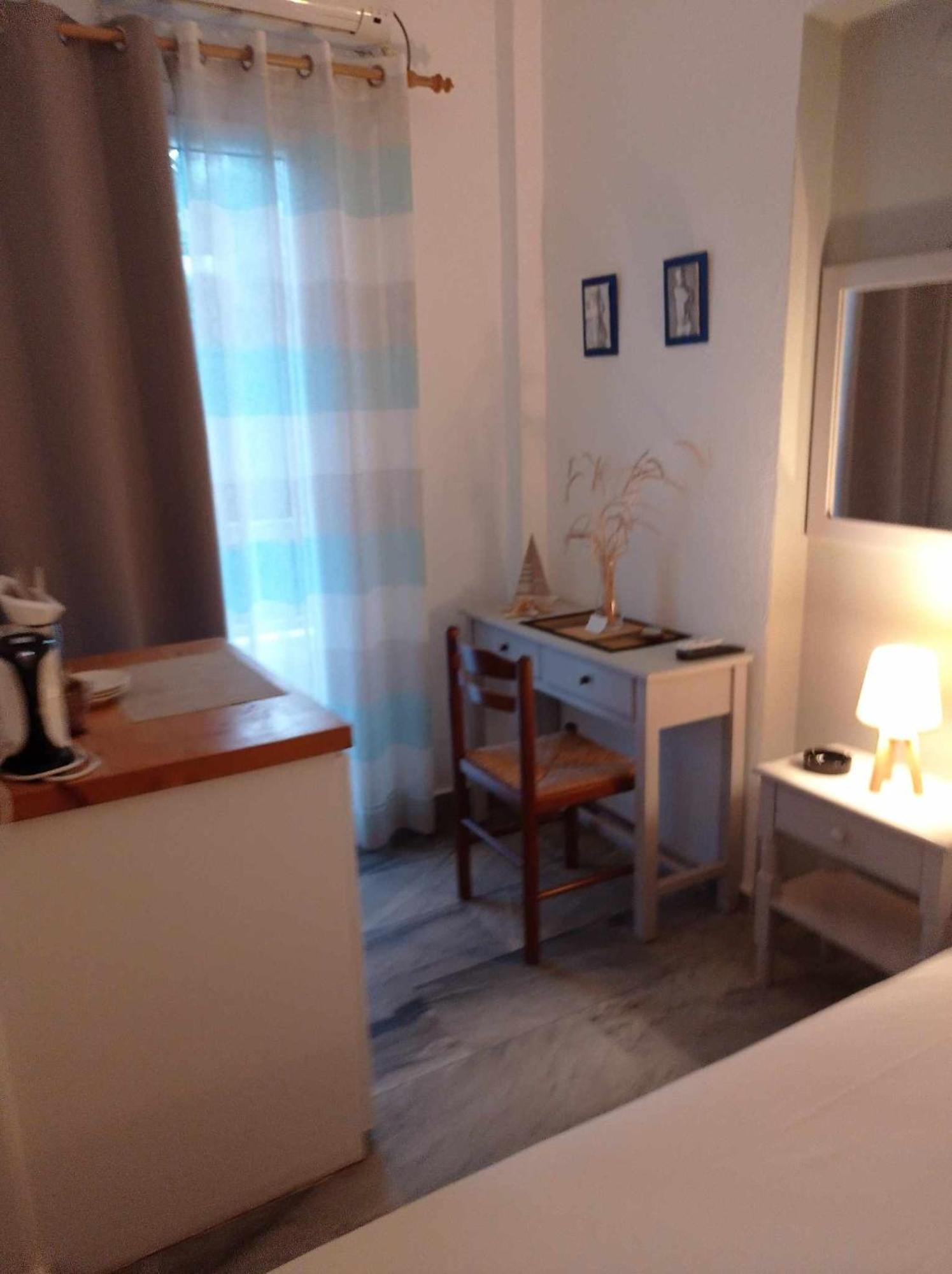 Kantouni Guest House By The Sea باتسي المظهر الخارجي الصورة