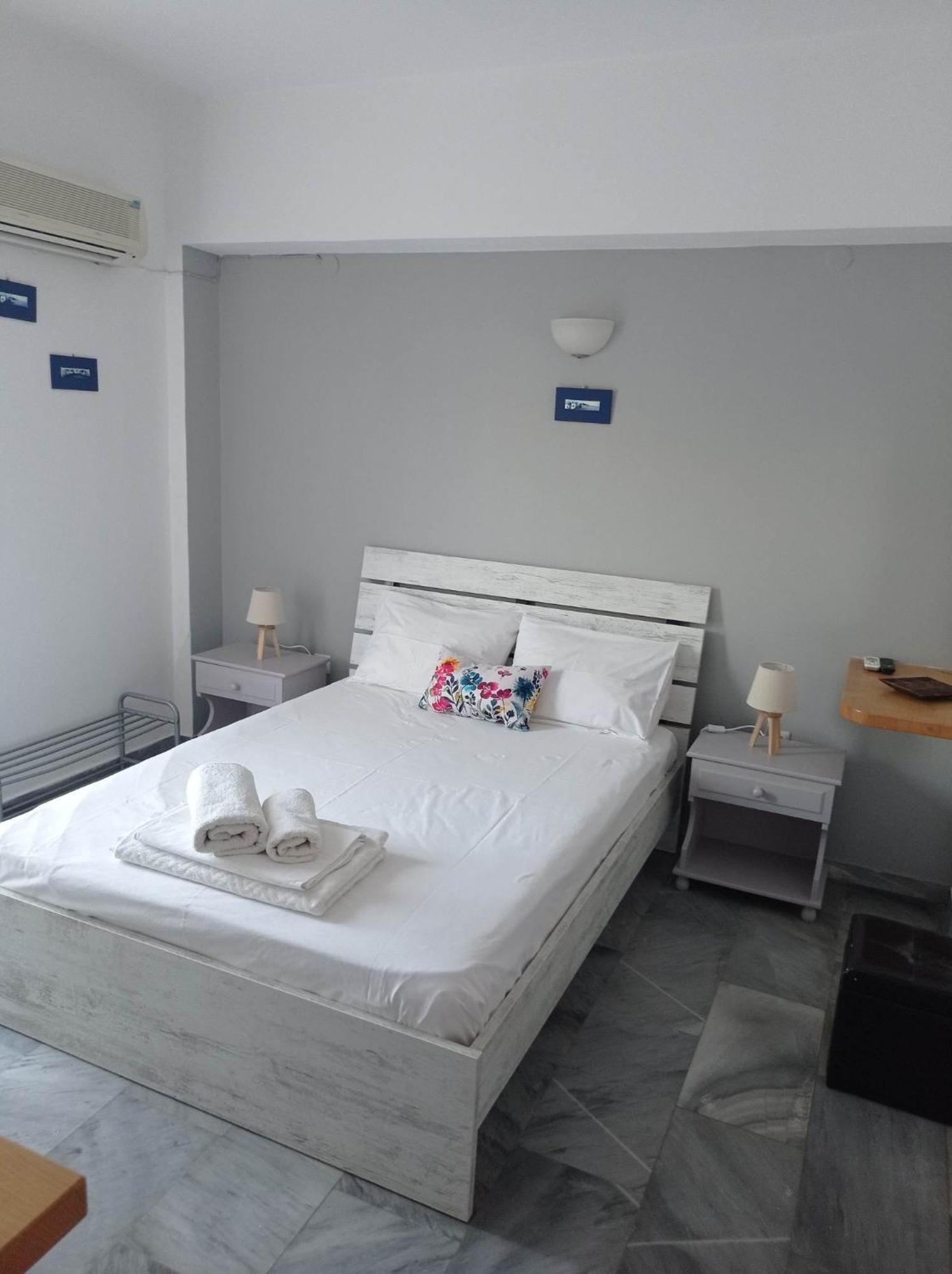 Kantouni Guest House By The Sea باتسي المظهر الخارجي الصورة