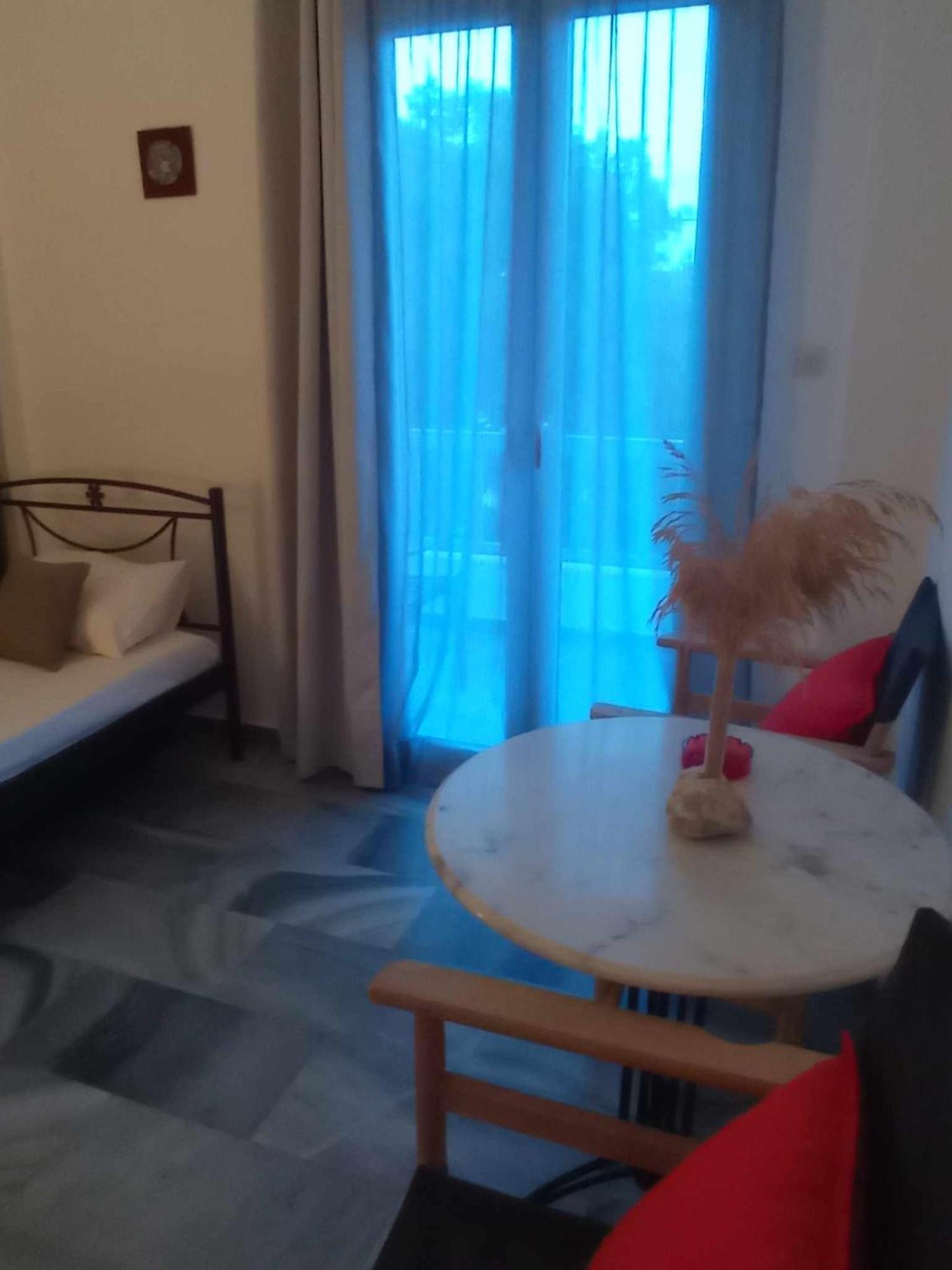 Kantouni Guest House By The Sea باتسي المظهر الخارجي الصورة